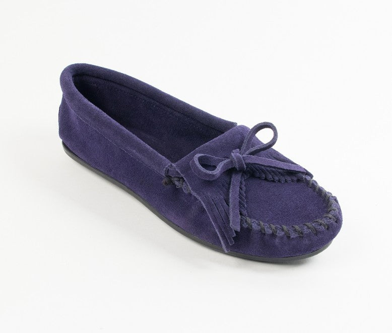 Minnetonka Women's Navy Kilty Hardsole – Foot Paths Shoes